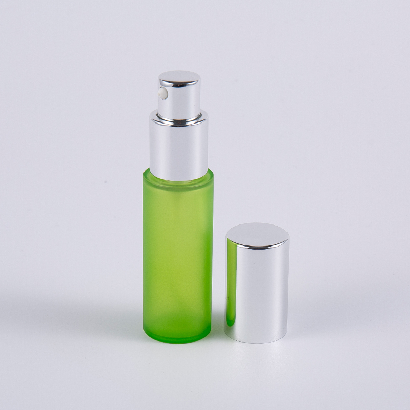Green frost 20ml 30ml PET PETG pyöreä paksuseinäinen voidepullo pumpulla Green frost 20ml 30ml PET PETG pyöreä paksuseinäinen voidepullo pumpulla