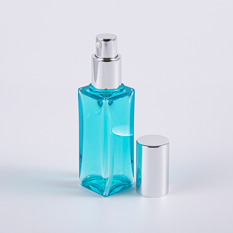 Matkakäyttöön käytettävä kasvovoide 30 ml PETG Square Lotion -pullo Matkakäyttöön käytettävä kasvovoide 30 ml PETG Square Lotion -pullo