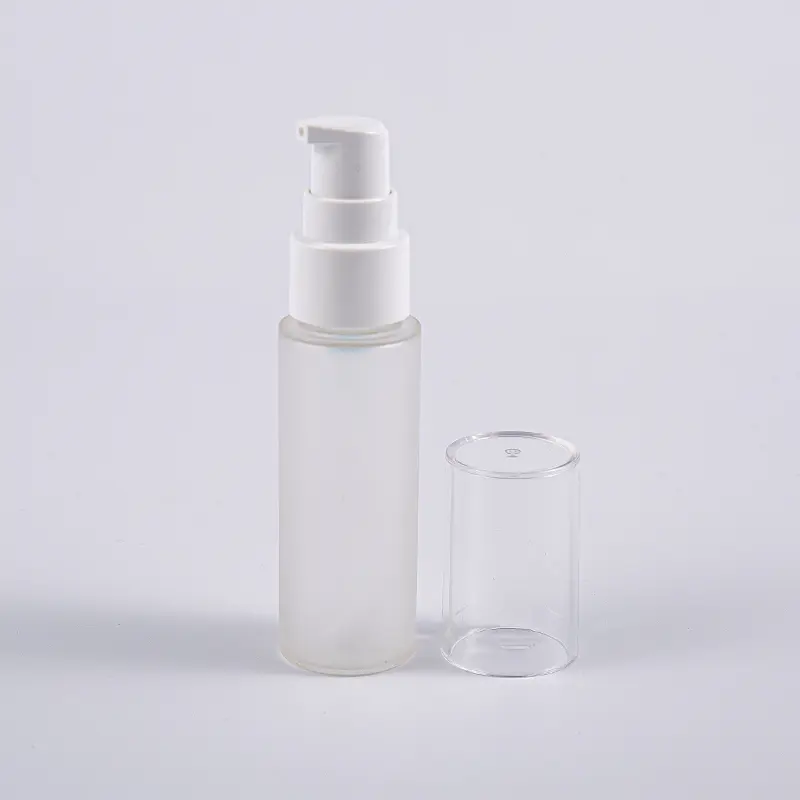Eri värejä pyöreä muoto 30 ml PETG Lotion pullo pumpulla Matkakäyttöön