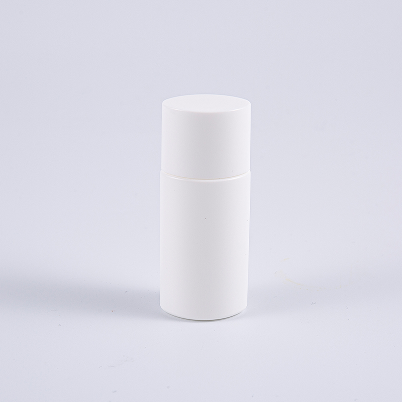 Oval Shape White 15 ml PE aurinkovoidepullo 