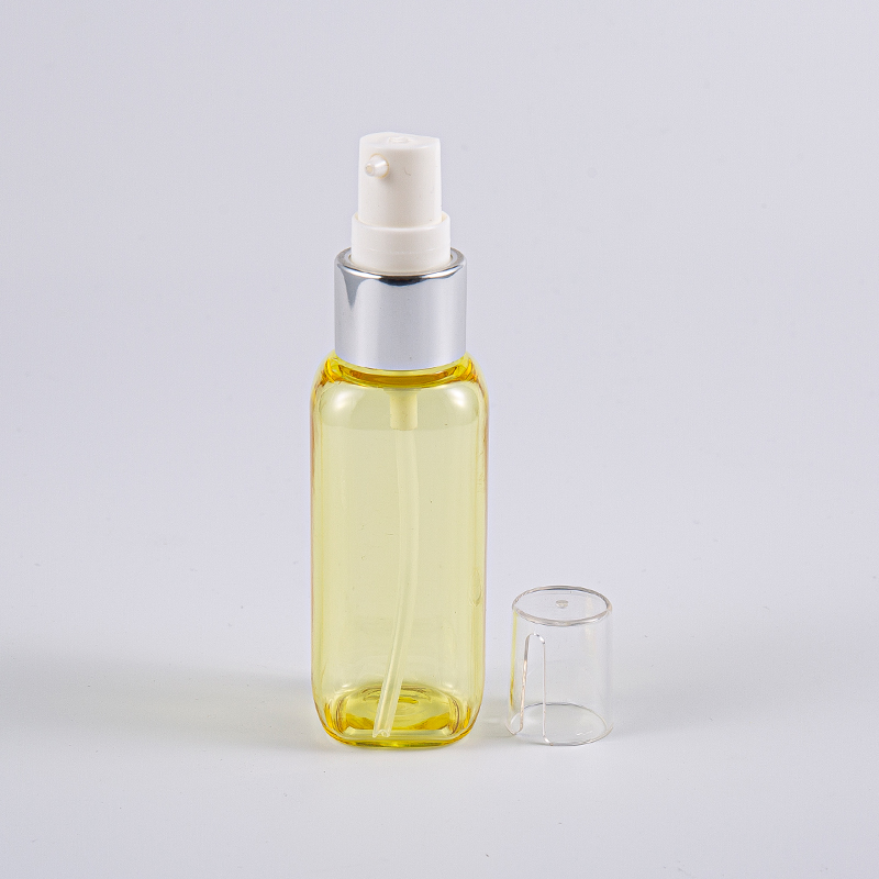Matkustamiseen käytettävä 50 ml:n neliön muotoinen Petg-pullo pumpulla